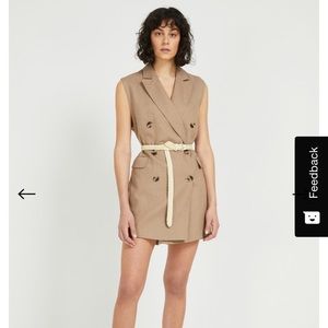 ✨LAST CHANCE✨ Frank & Oak sleeveless blazer dress